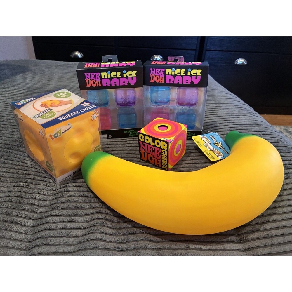 Squishy Banana And Cheese And Needohs Bundle of 5 With 11 Total Pieces New